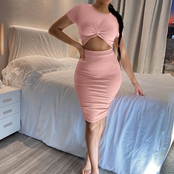 NWOT Pink Twist Front Cutout Dress - Picture 2 of 5